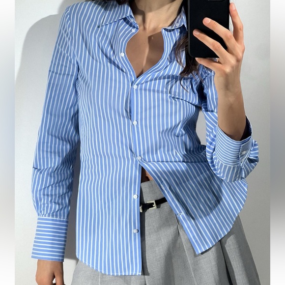 Fitted poplin shirt - Picture 2 of 3